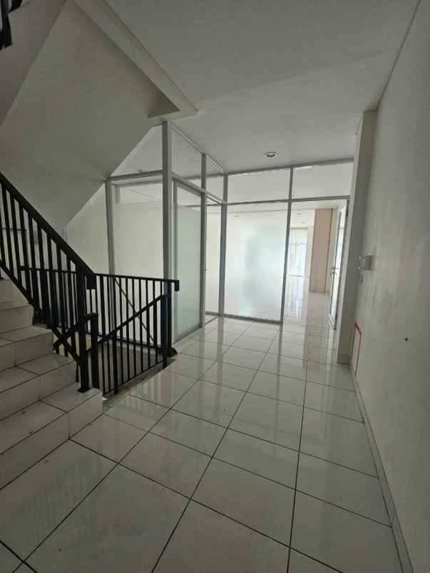 dijual ruko gudang kantor karawaci office park