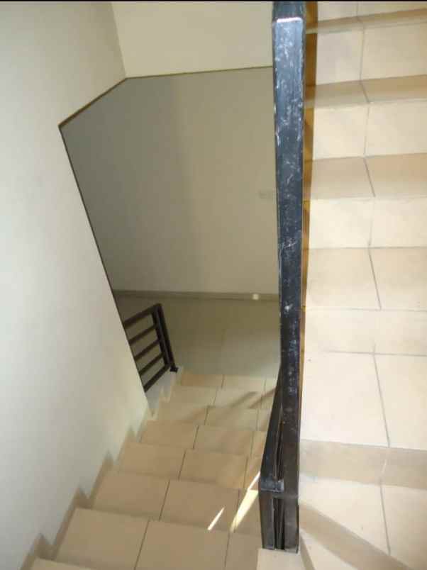 dijual ruko gudang kantor kelapa dua kebun jeruk