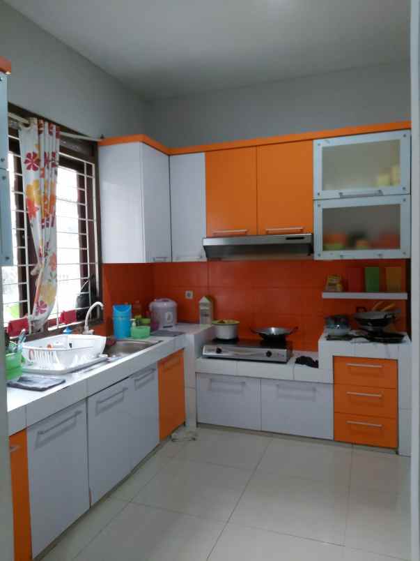 dijual ruko gudang kantor komp dprd ciwaruga