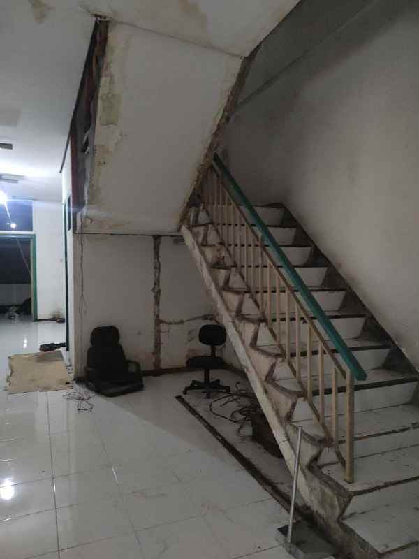 dijual ruko gudang kantor ngaglik