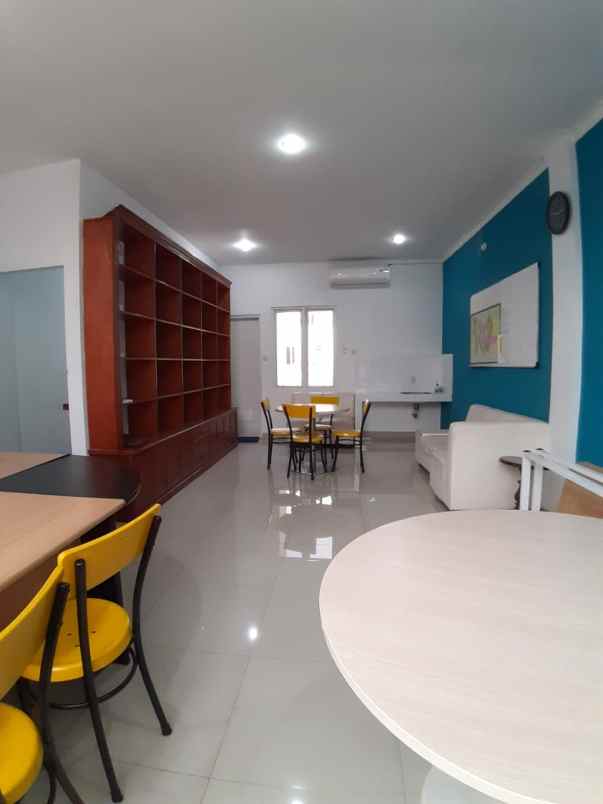 dijual ruko siap pakai di metland transyogi cileungsi