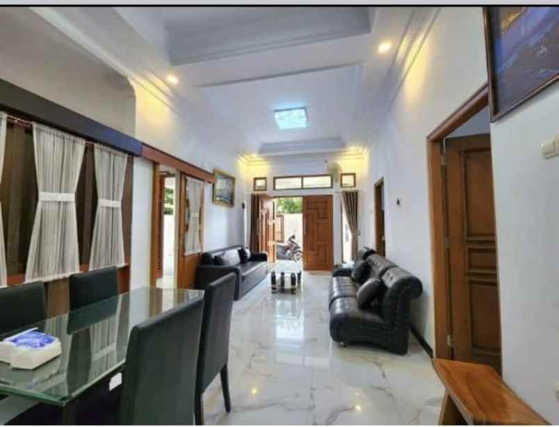 dijual rumah 793g p83 jl lempongsari