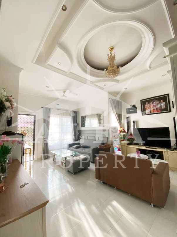 dijual rumah alex griya permai kota pontianak