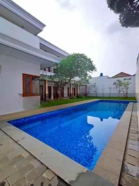 dijual rumah ampera kemang