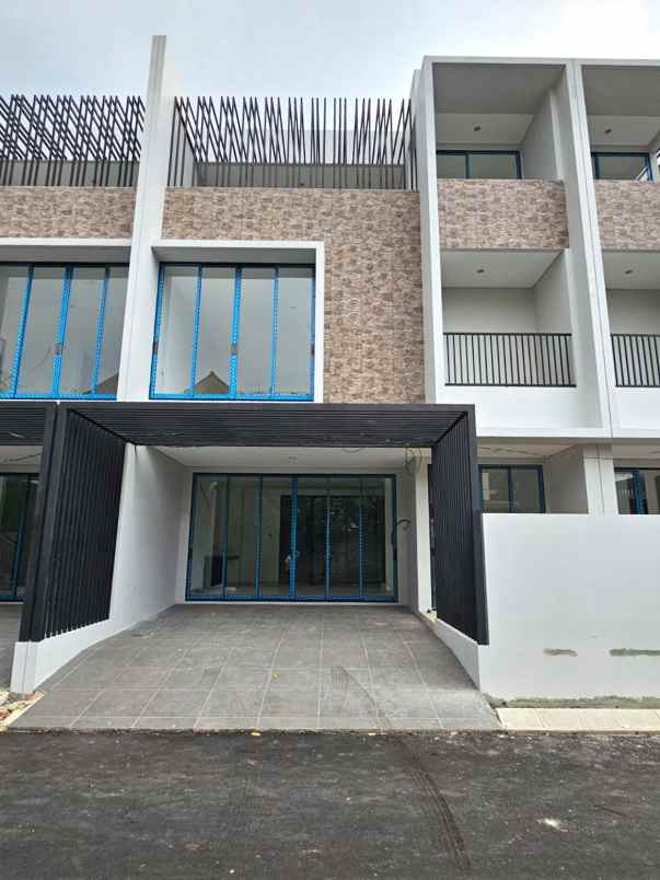 dijual rumah anwa residence puri