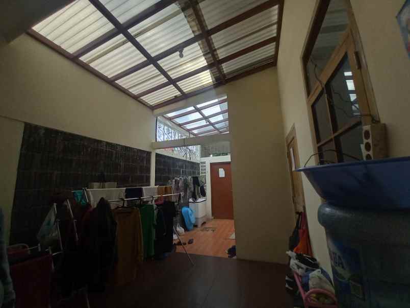 dijual rumah arcamanik