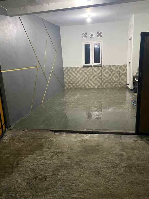 dijual rumah area malang bonus perabot