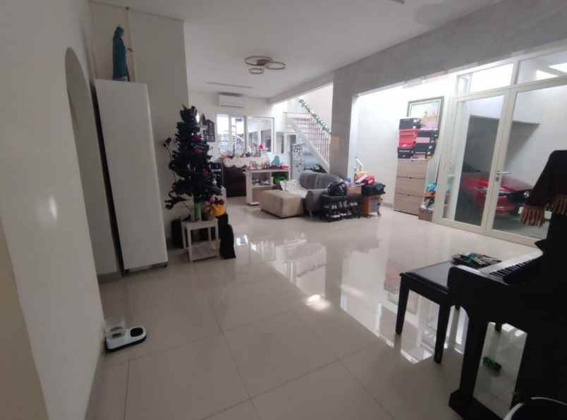 dijual rumah asemrowo surabaya