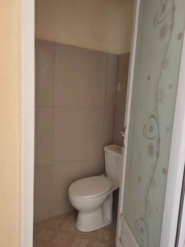 dijual rumah asrikaton