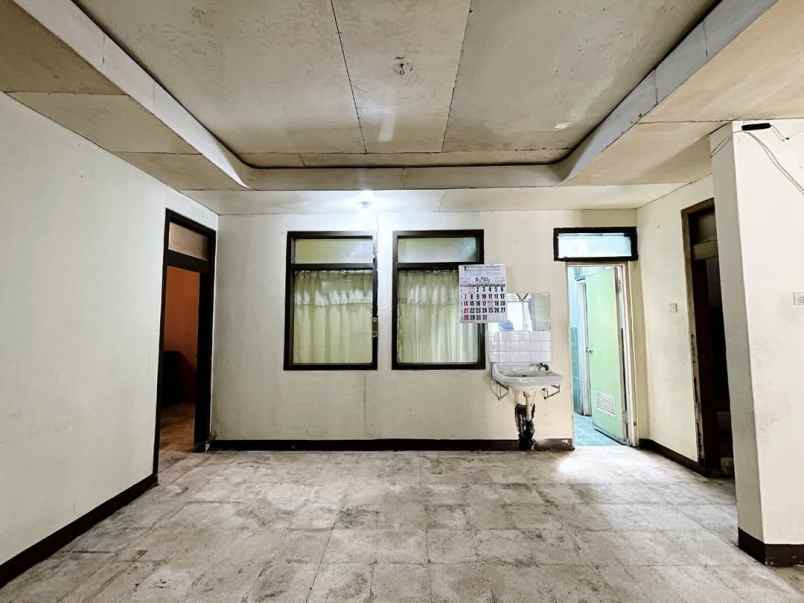 dijual rumah babakan sari kiaracondong