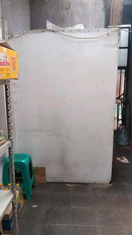 dijual rumah bagus pinggir jalan raya strategis