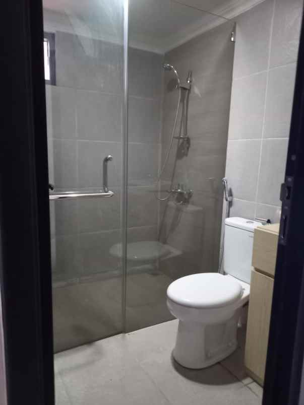 dijual rumah banyuanyar banjarsari surakarta