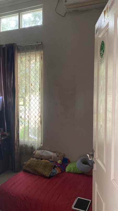 dijual rumah banyumanik