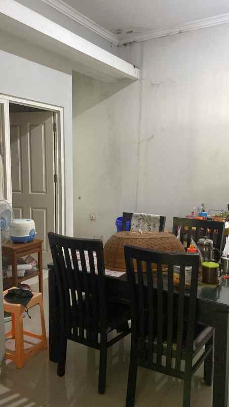 dijual rumah banyumanik