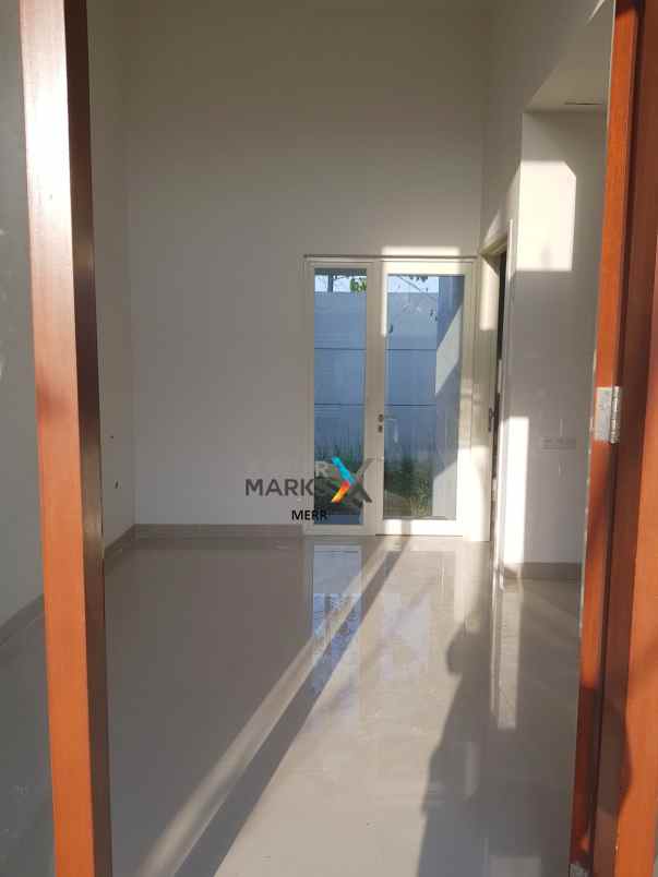 dijual rumah baru grand harvest row jalan lebar