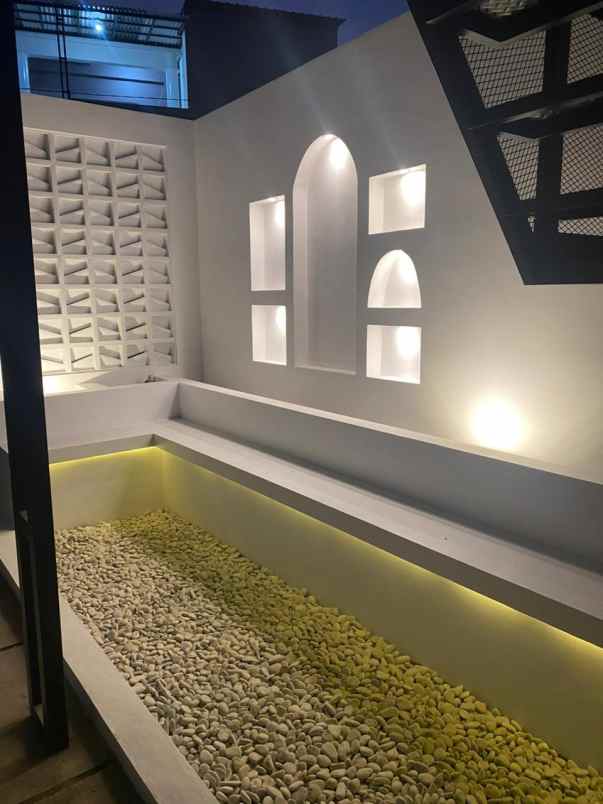 dijual rumah baru lokasi perumahan joyoagung malang