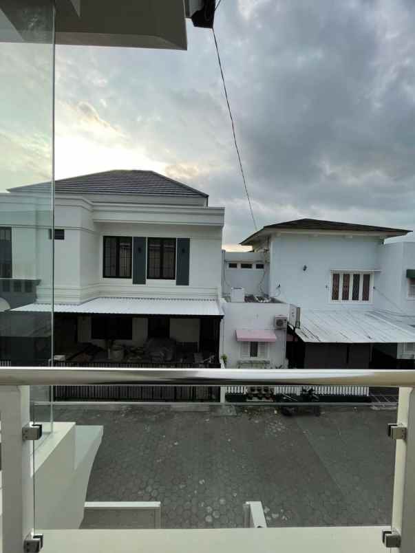dijual rumah baturan trihanggo gamping