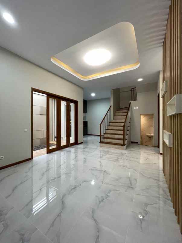 dijual rumah baturan trihanggo gamping