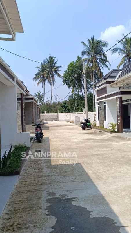 dijual rumah bedahan