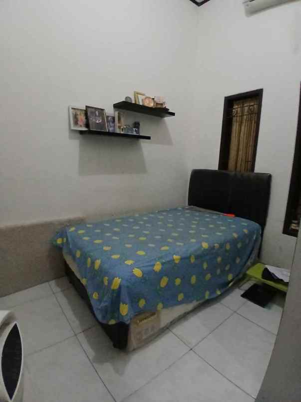 dijual rumah beji depok