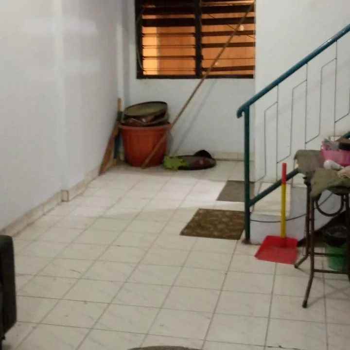 dijual rumah bendungan selatan