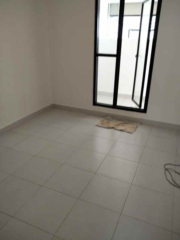 dijual rumah bintaro