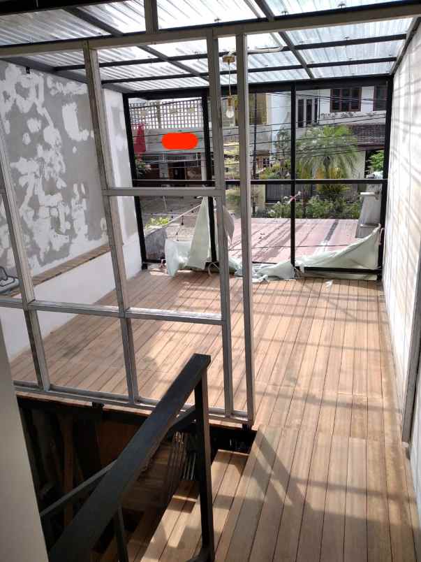 dijual rumah bintaro