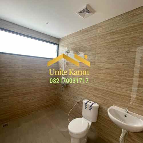 dijual rumah bintaro jaya sektor 9