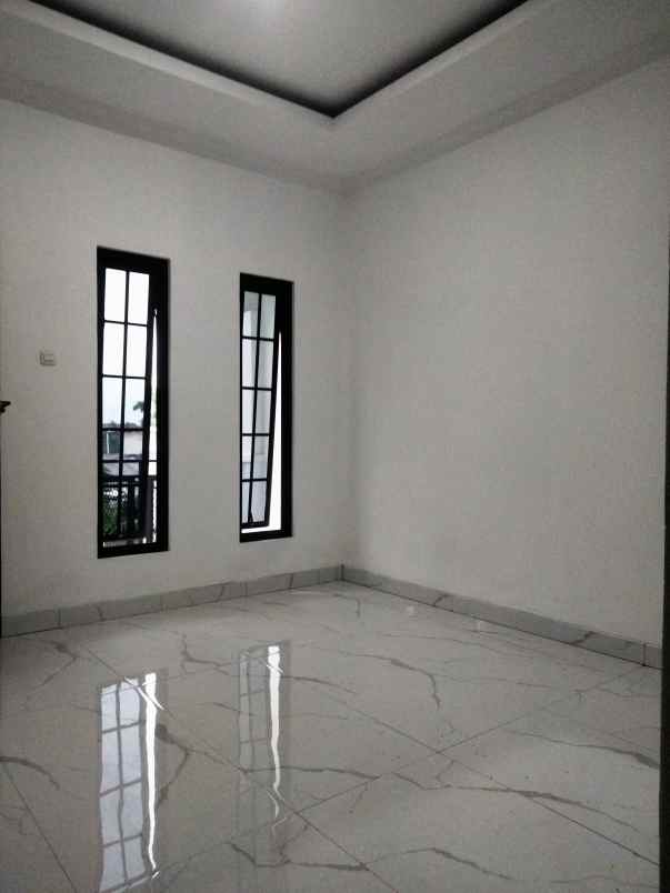 dijual rumah bintaro x chang