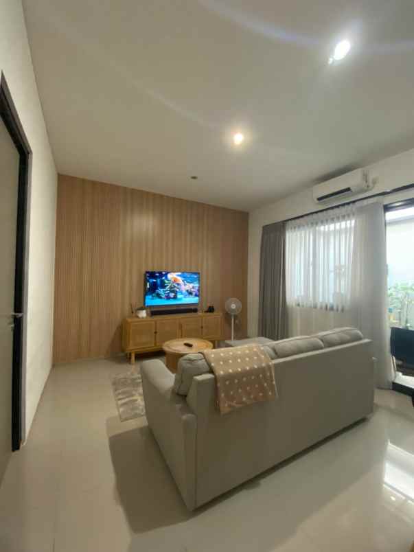 dijual rumah bojongsari depok