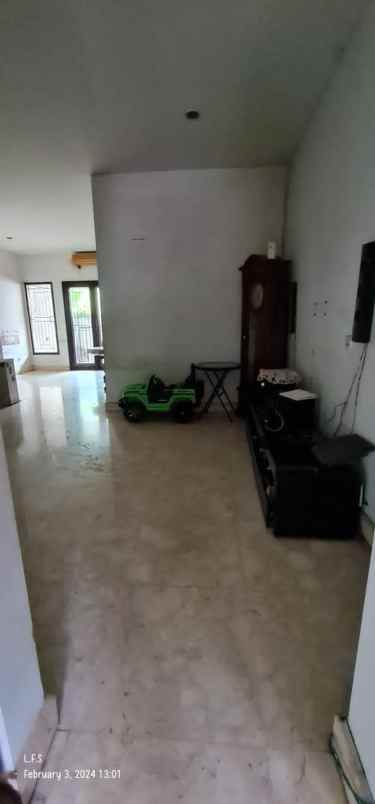 dijual rumah bu dalam cluster lebak bulus