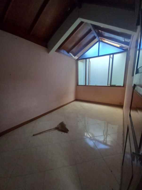 dijual rumah buhabatu