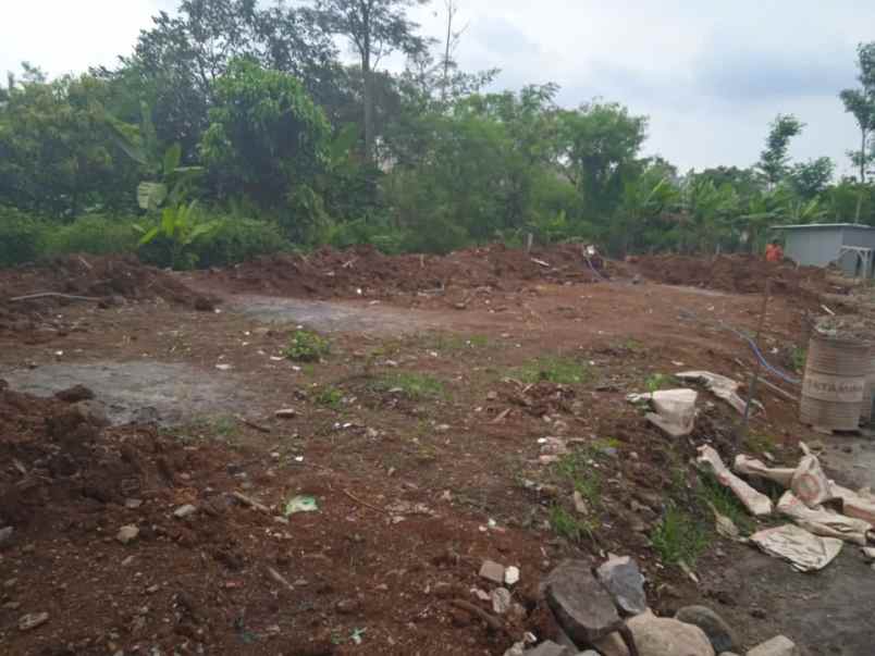 dijual rumah bulusan selatan