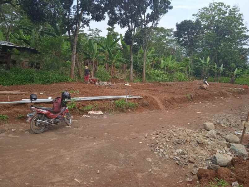 dijual rumah bulusan selatan