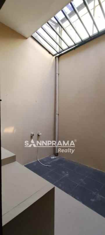 dijual rumah cagar alam depok