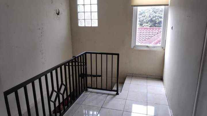 dijual rumah caringin