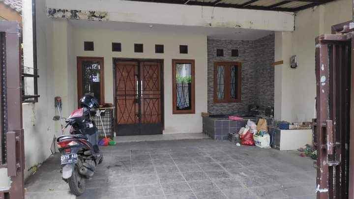 dijual rumah caringin