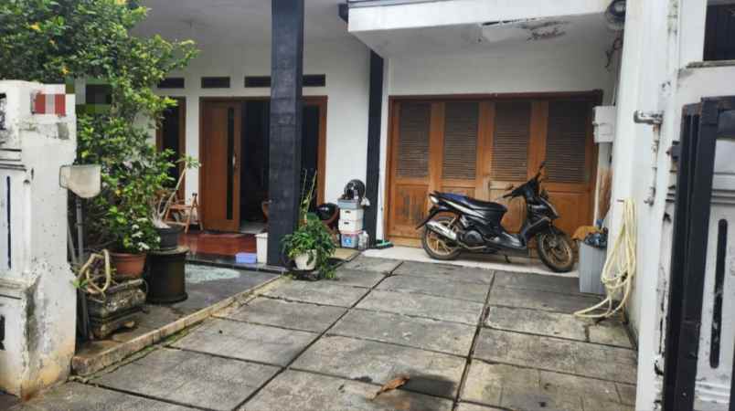 dijual rumah cempaka putih jakarta pusat