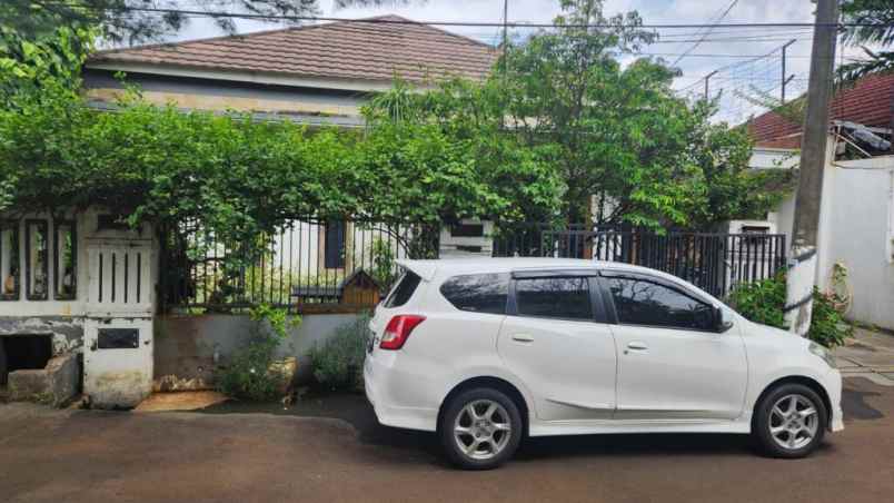 dijual rumah cempaka putih jakarta pusat