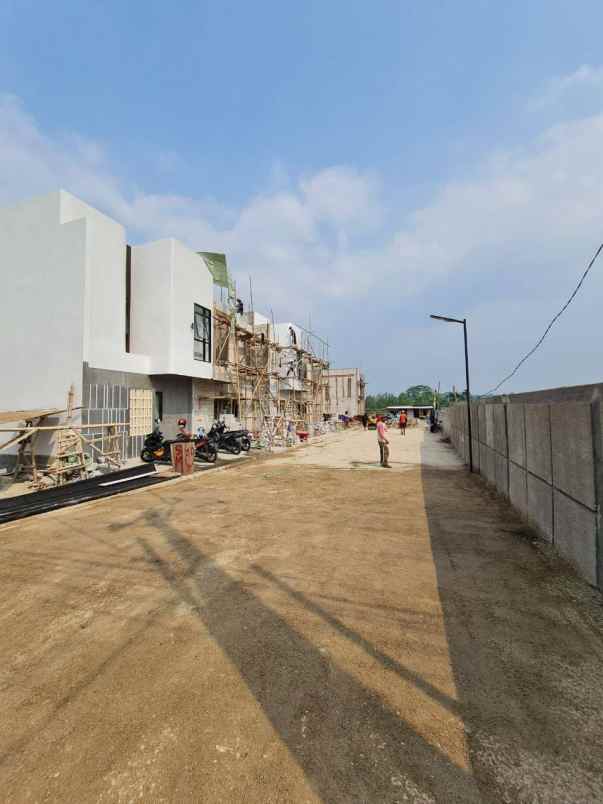 dijual rumah cikarawang