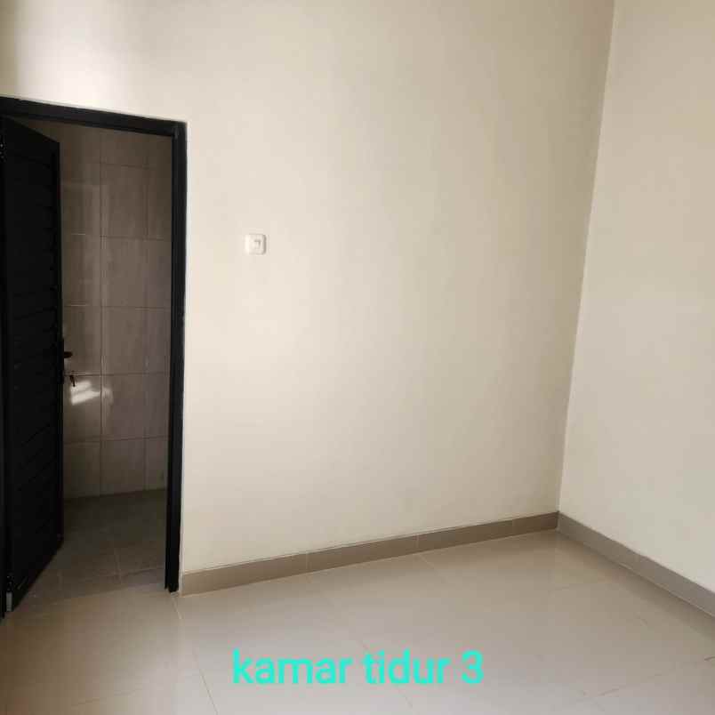 dijual rumah cikoneng