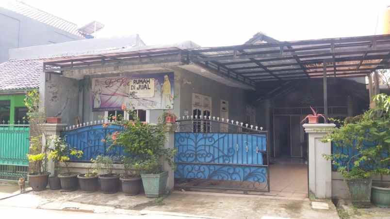 dijual rumah cilangkap