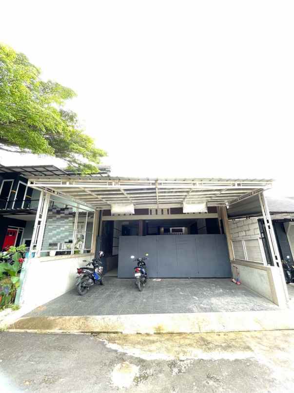dijual rumah cilengkrang