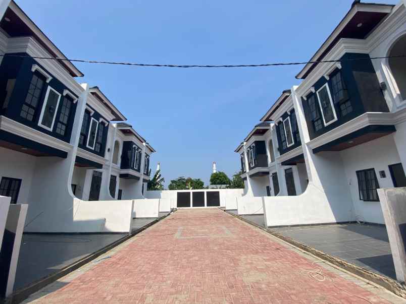 dijual rumah cilodong