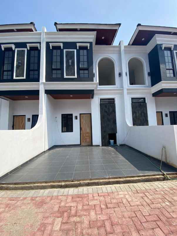 dijual rumah cilodong