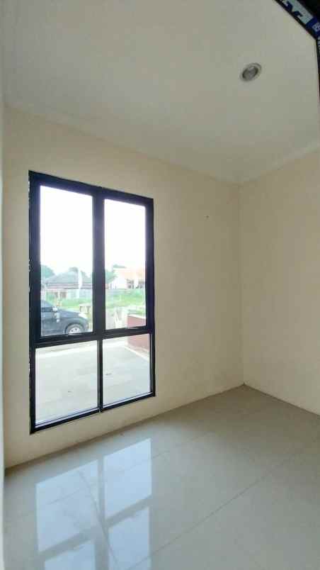 dijual rumah cimuning