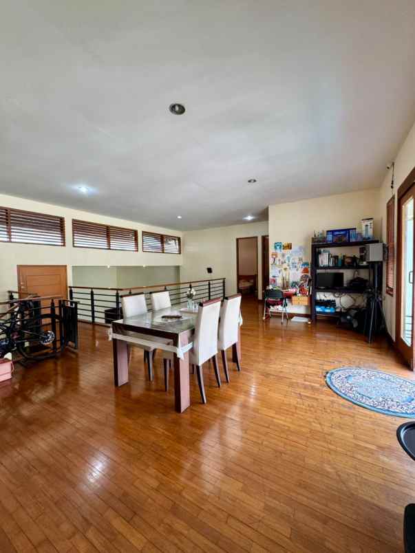 dijual rumah cinere estate blok a