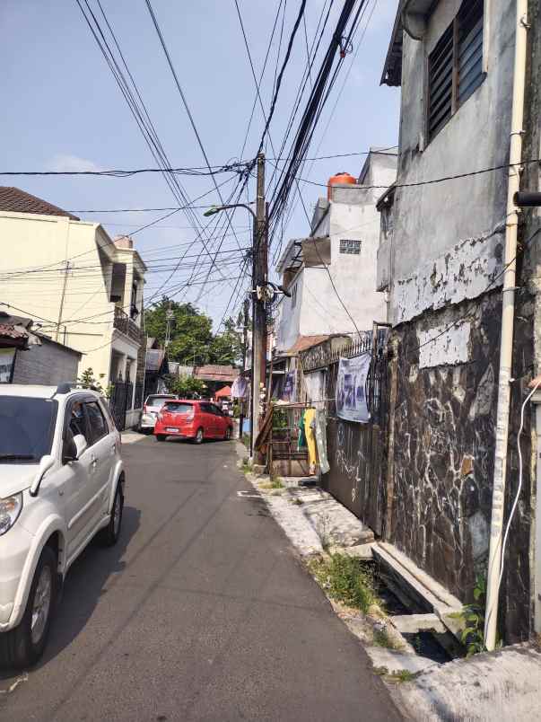 dijual rumah cipinang 1 lantai unit standart oke