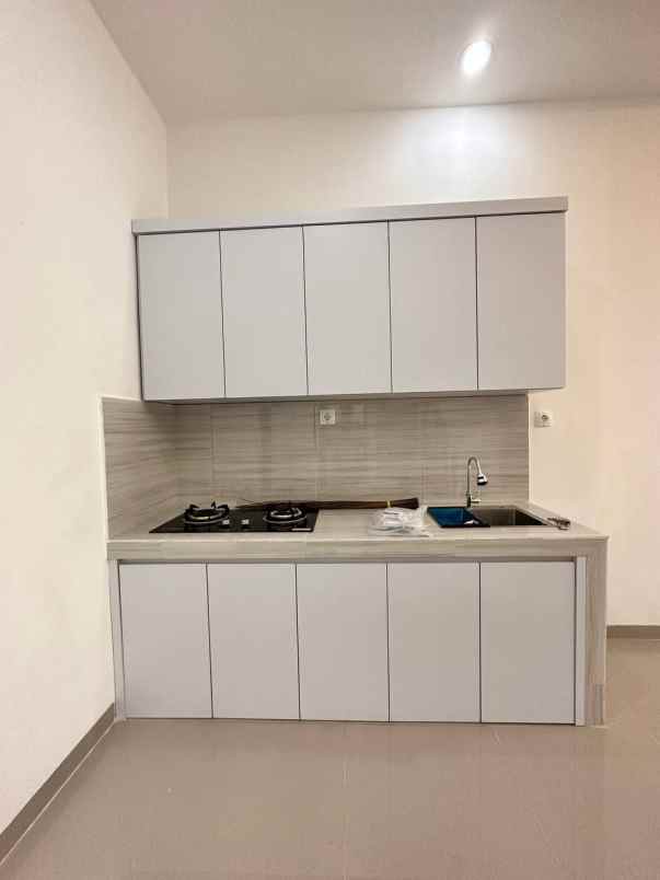 dijual rumah ciracas jakarta