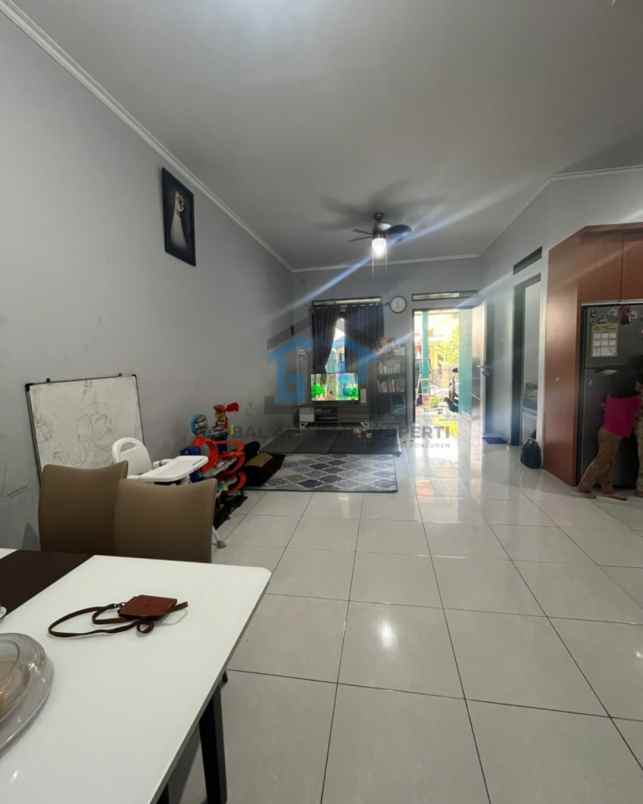 dijual rumah citeureup